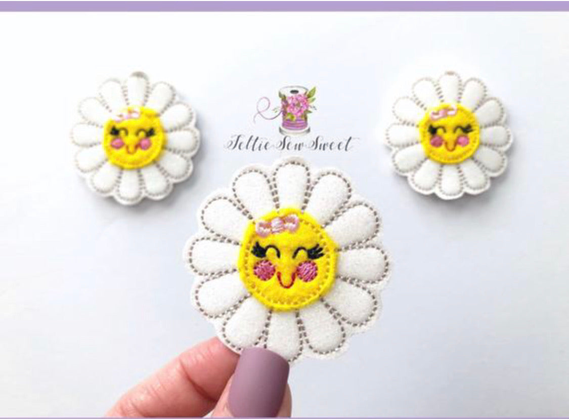 Smiling Daisy Felties, Flower Felties, Nature and Fantasy Felties