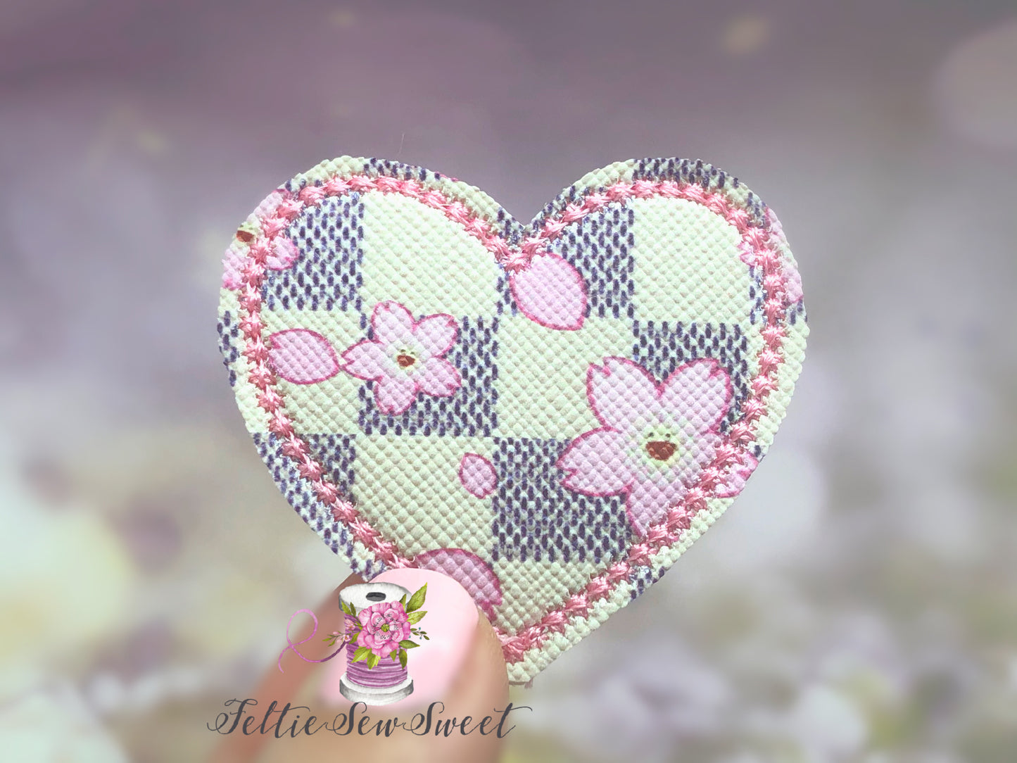 Checkered Heart shape feltie, Exclusive feltie